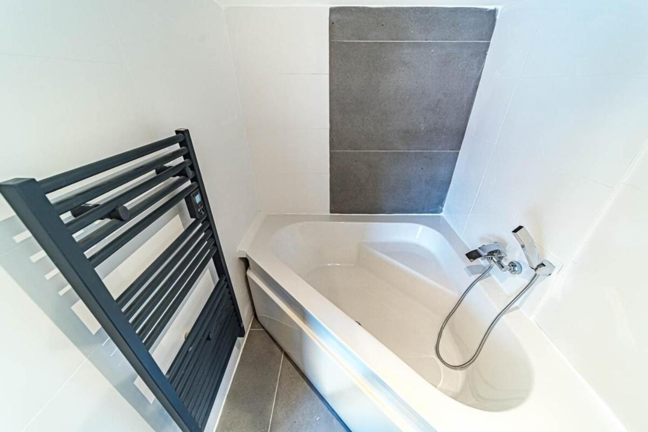 The Pizay Duplex Cozy 2 People - Metro Hotel De Ville Lyon Buitenkant foto