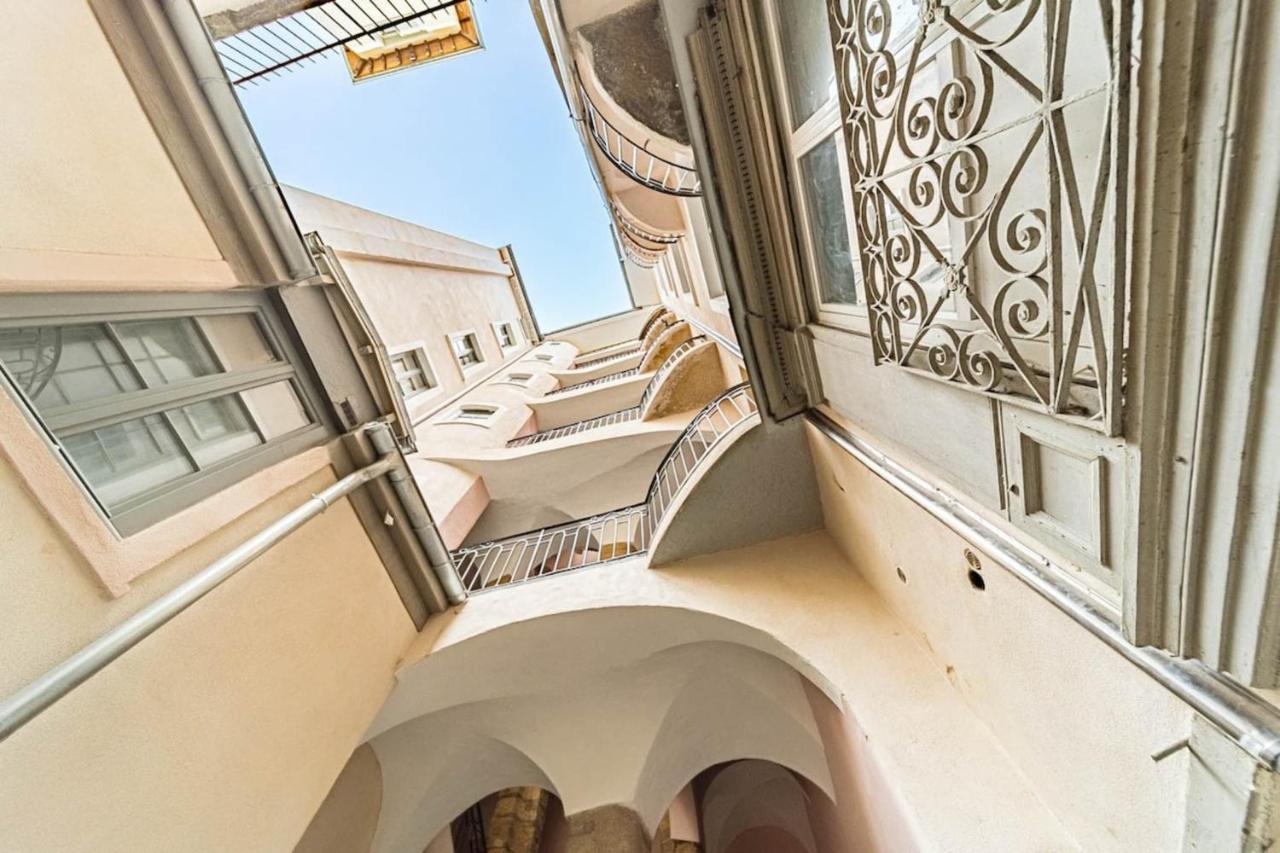 The Pizay Duplex Cozy 2 People - Metro Hotel De Ville Lyon Buitenkant foto